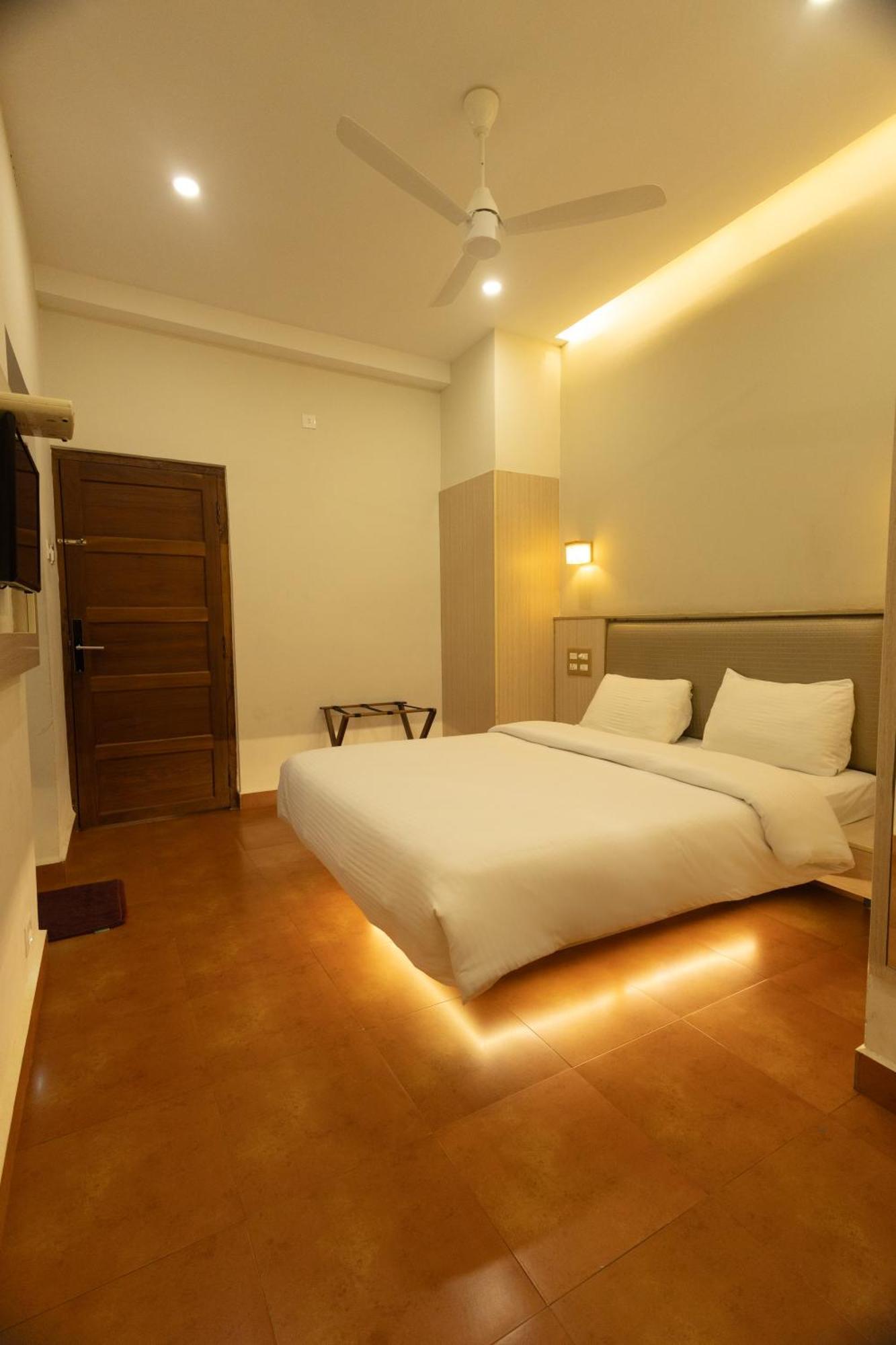 Villa The Nisha Continental à Kottayam Extérieur photo